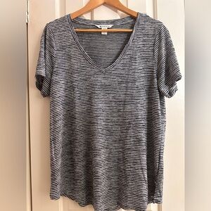 Athleta - Tee in Navy & White